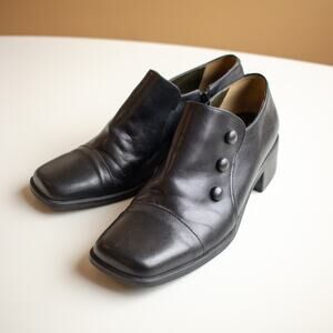 Danelle Black Leather Slip Block Heel Size 7.5M